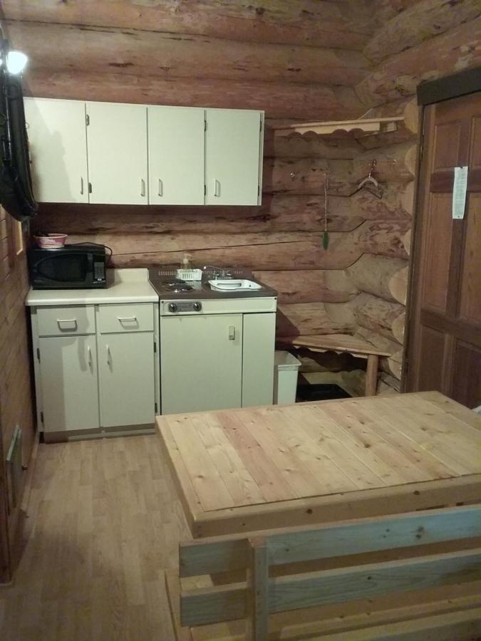 Wells Gray Guest Ranch Hotell Clearwater Eksteriør bilde