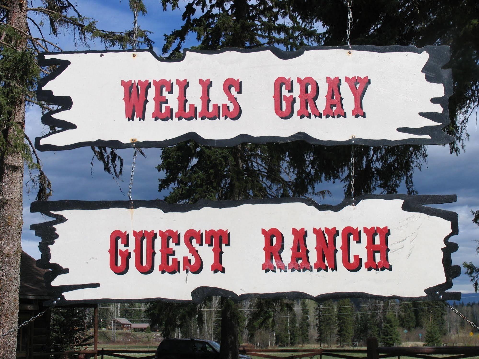 Wells Gray Guest Ranch Hotell Clearwater Eksteriør bilde