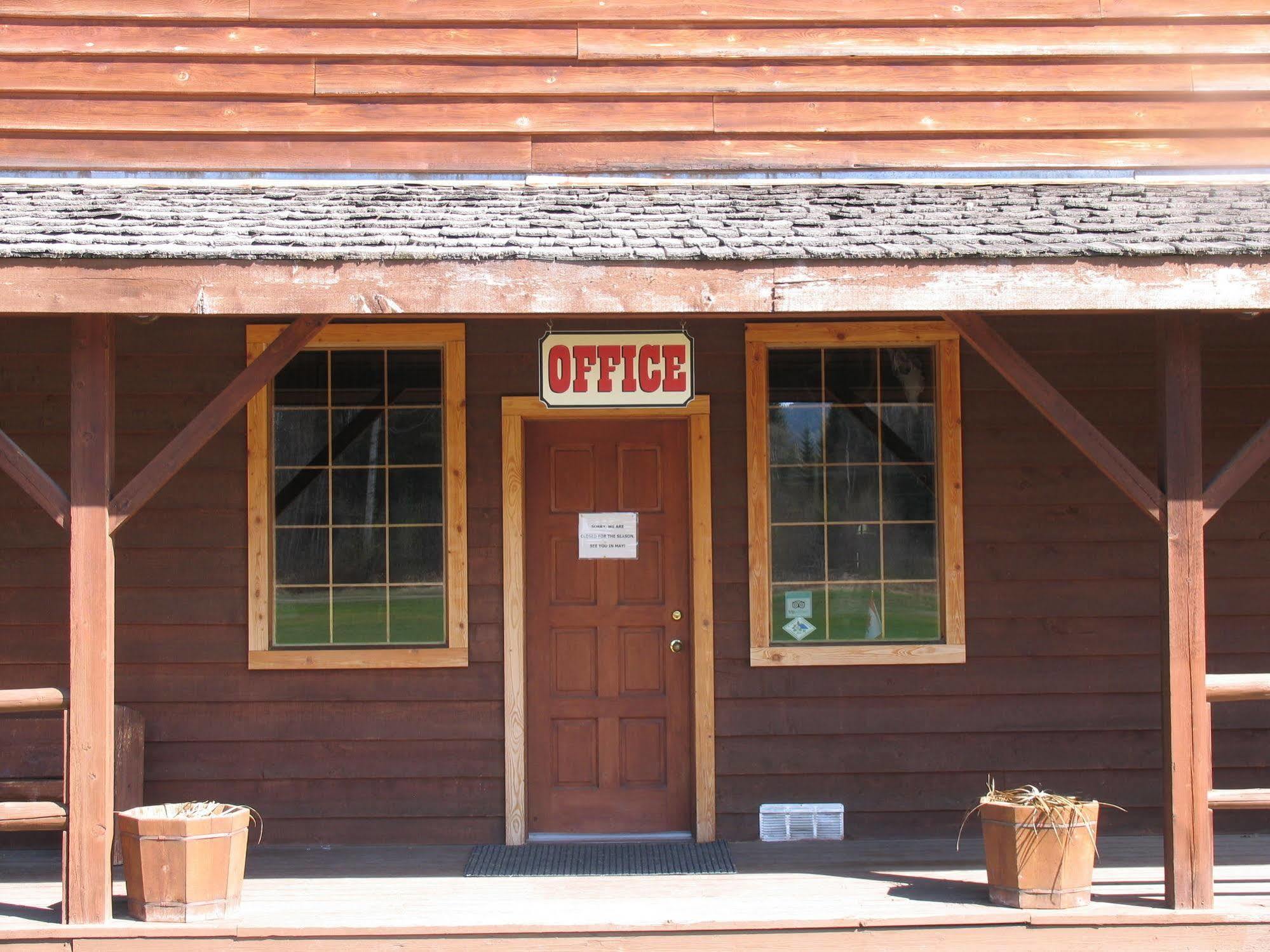 Wells Gray Guest Ranch Hotell Clearwater Eksteriør bilde